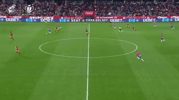 2025中超助攻榜：纳萨里奥、克雷桑9次并列第一，韦世豪8次